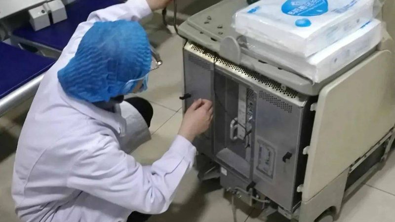 医用耗材批发价格影响因素解析**